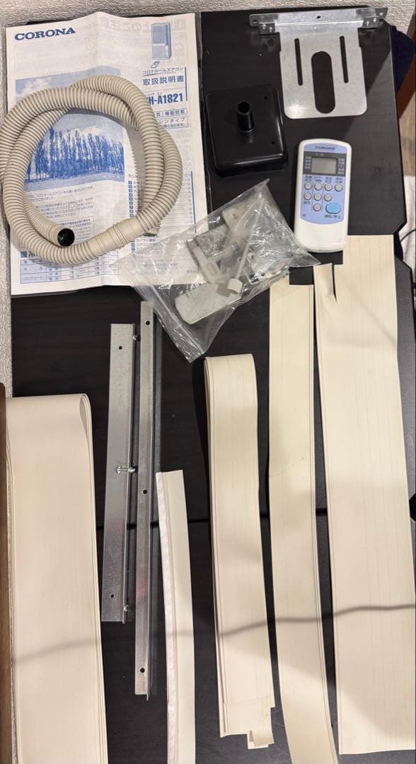 CORONA 冷暖房兼用　窓用エアコンCWH-A1821-WS 冷房、暖房、乾燥