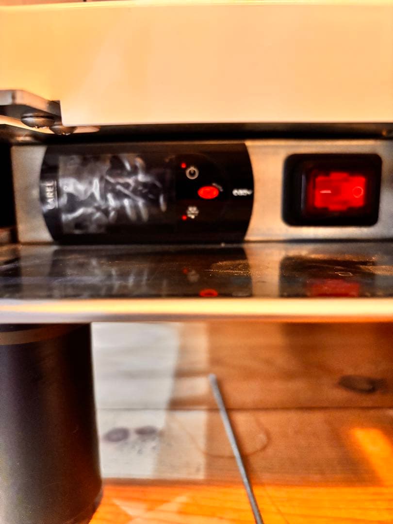 コーヒーメーカー・エスプレッソマシン Thermoplan Black & White 4 compact