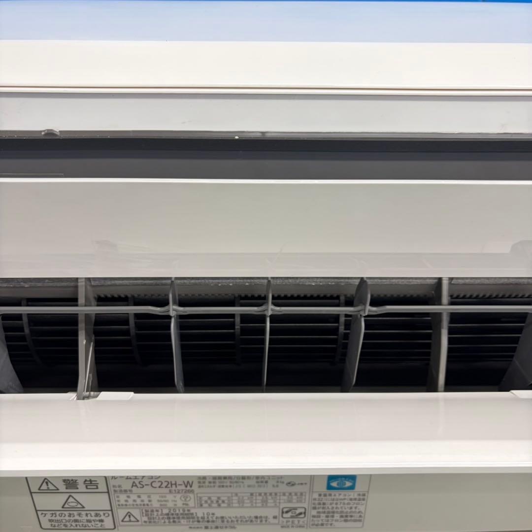 725 ルームエアコン　極美品　展示品　ポンプダウン済み　容量2.2kw 大人気