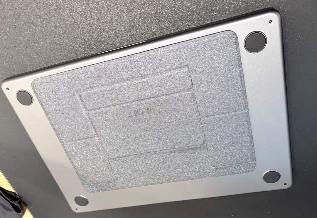 M2チップ Macbook Air 1TB SSD 8GB RAM