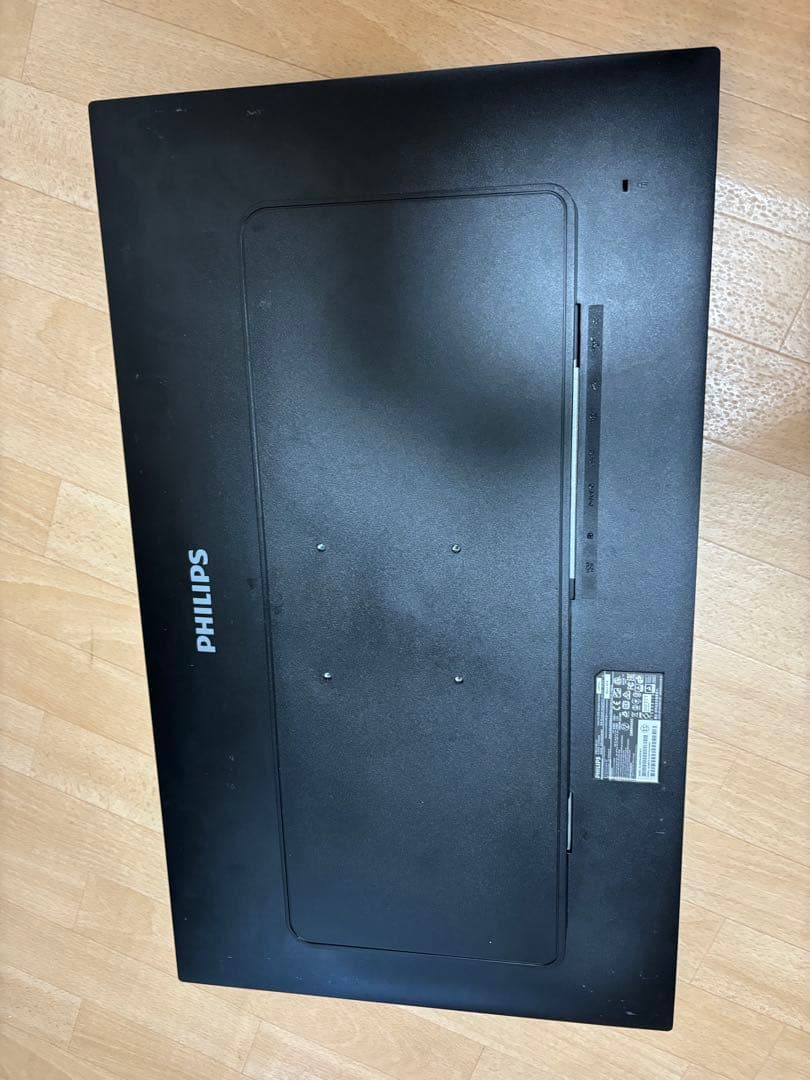 Philips 31.5インチ phl328P6A　大画面モニター
