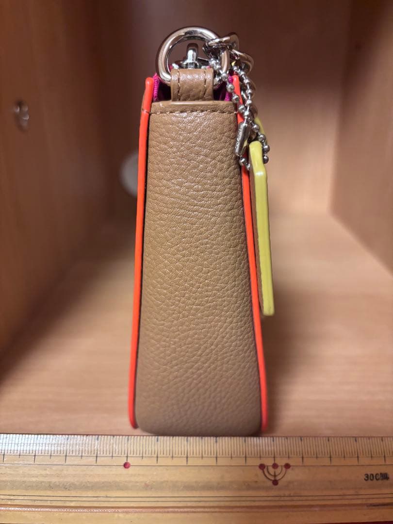 COACH ベージュ ピンク ショルダーバッグ、ハンドバッグ