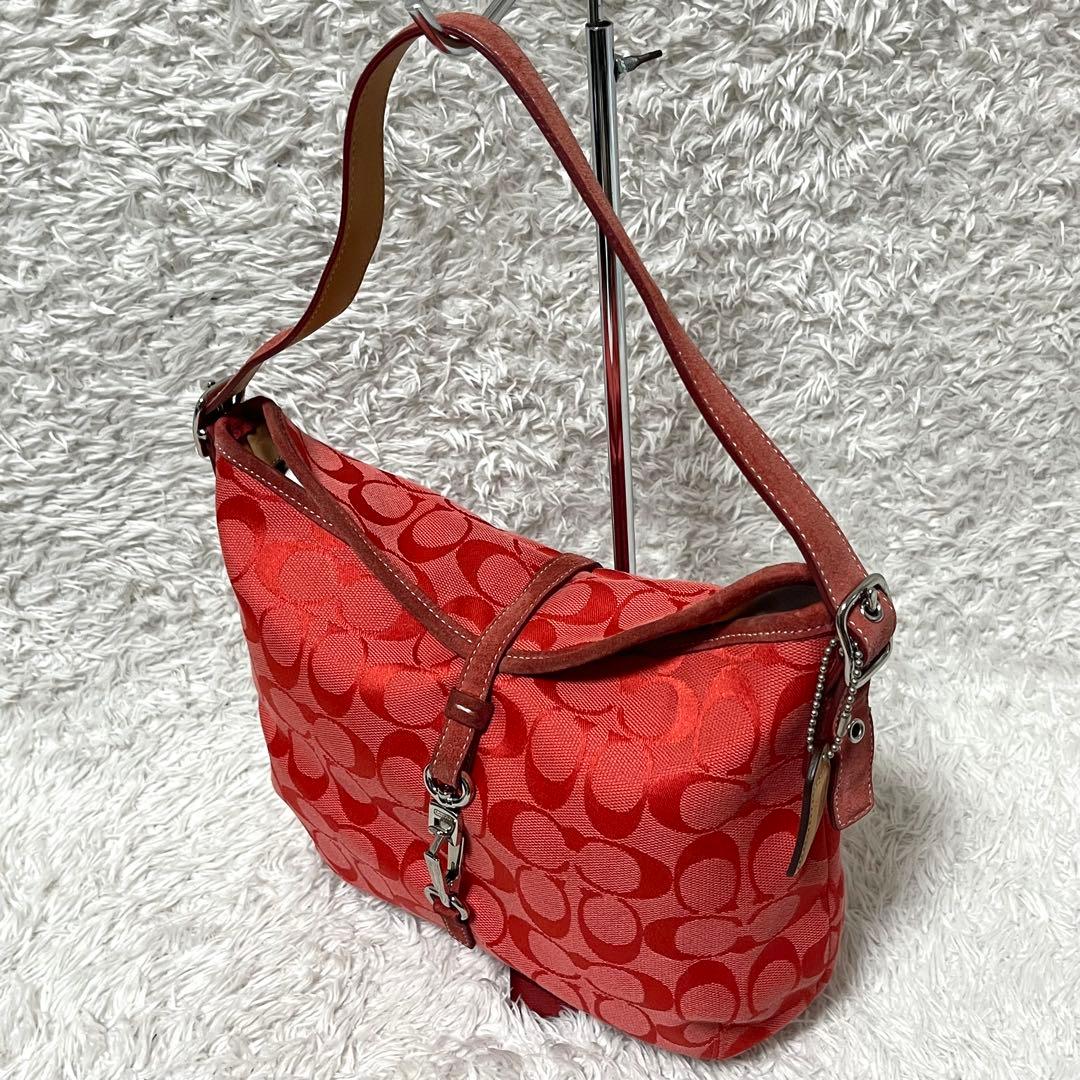 ✨希少カラー✨COACH コーチ ワンショルダー 赤 シグネチャー レッド