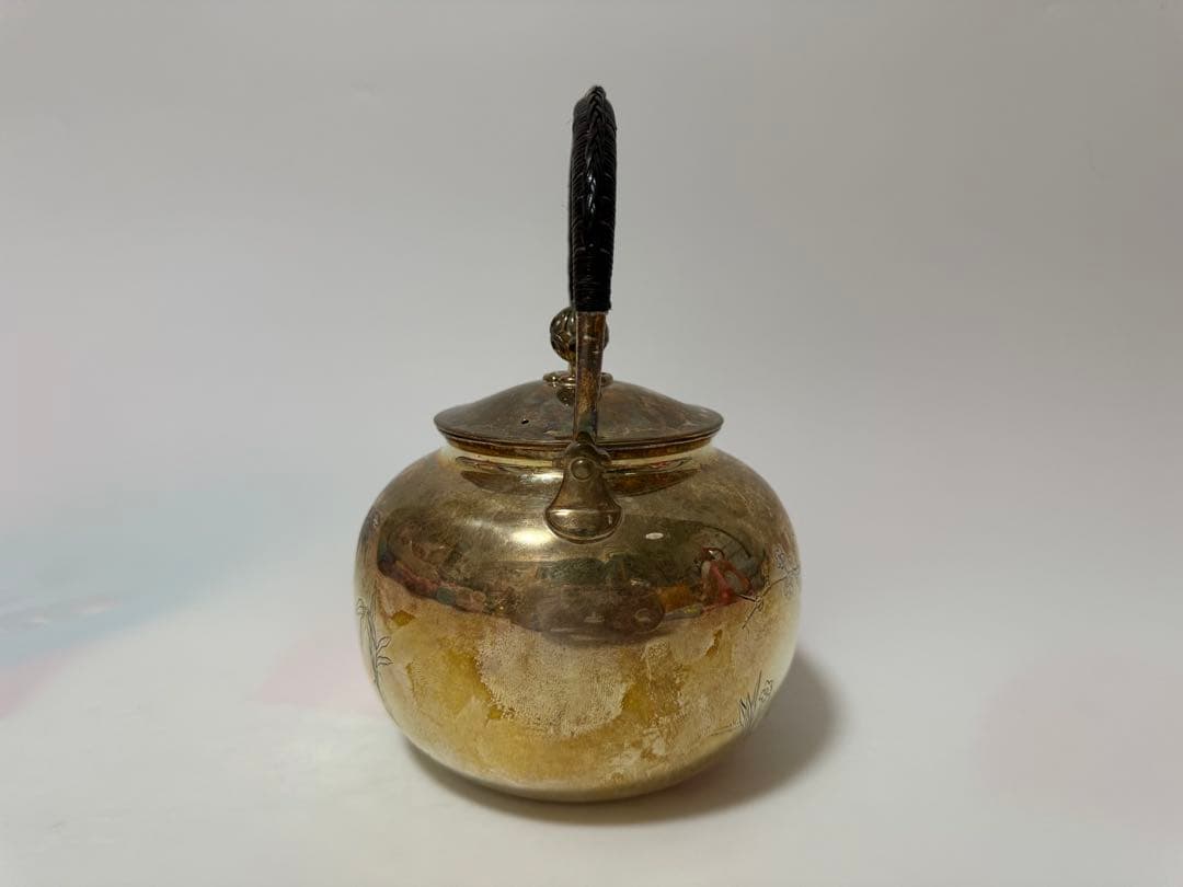 純銀製 竹梅牡丹毛彫 南鐐望月形湯沸 銀瓶 煎茶道具