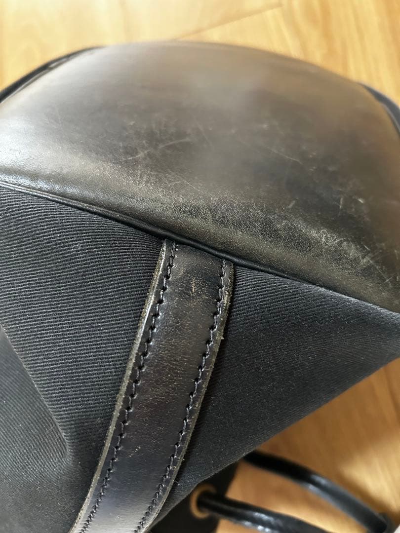 ブレディ　ショルダーバッグ　巾着