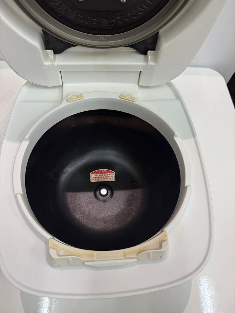 タイガー圧力IH炊飯ジャーJPB-G100