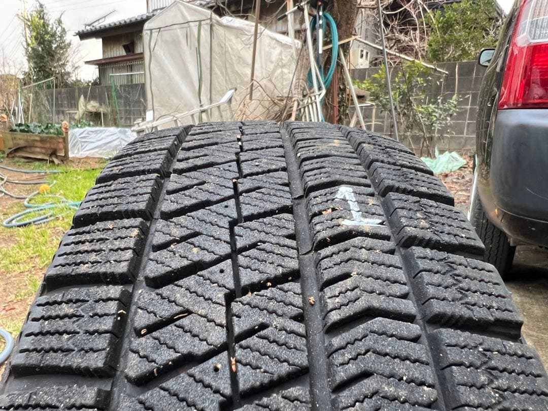 ② スタッドレスタイヤ 195/65R15 ホイールセット