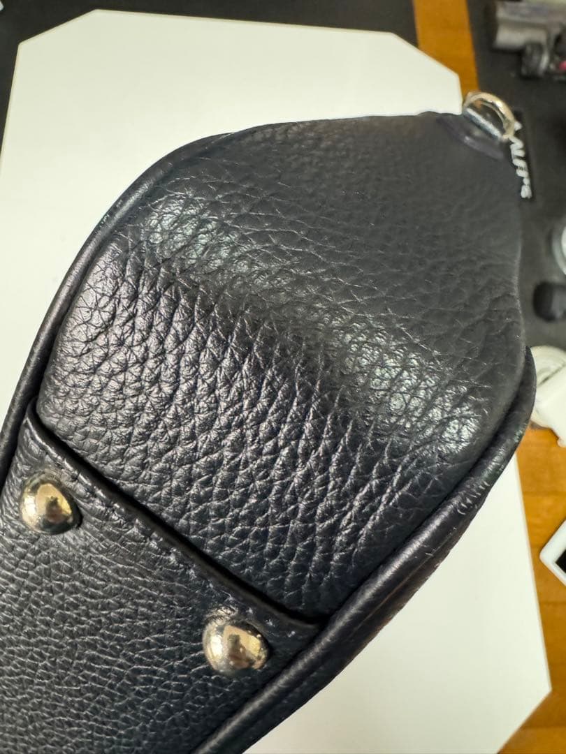 ペッレモルビダMB-049ネイビー