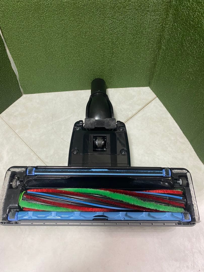 HITACHI コードレス掃除機 PV-BH900H　バッテリーの状態良好