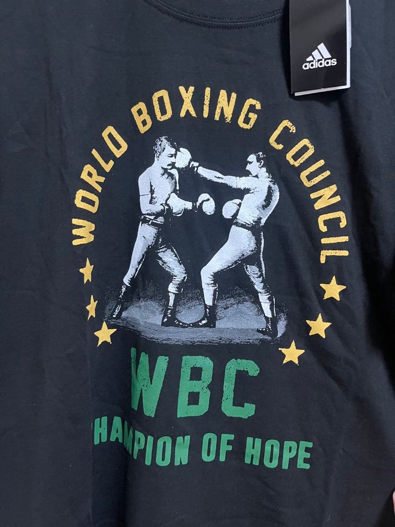 新品ボクシング　トレーニングTシャツ　adidas BOXING ブラック