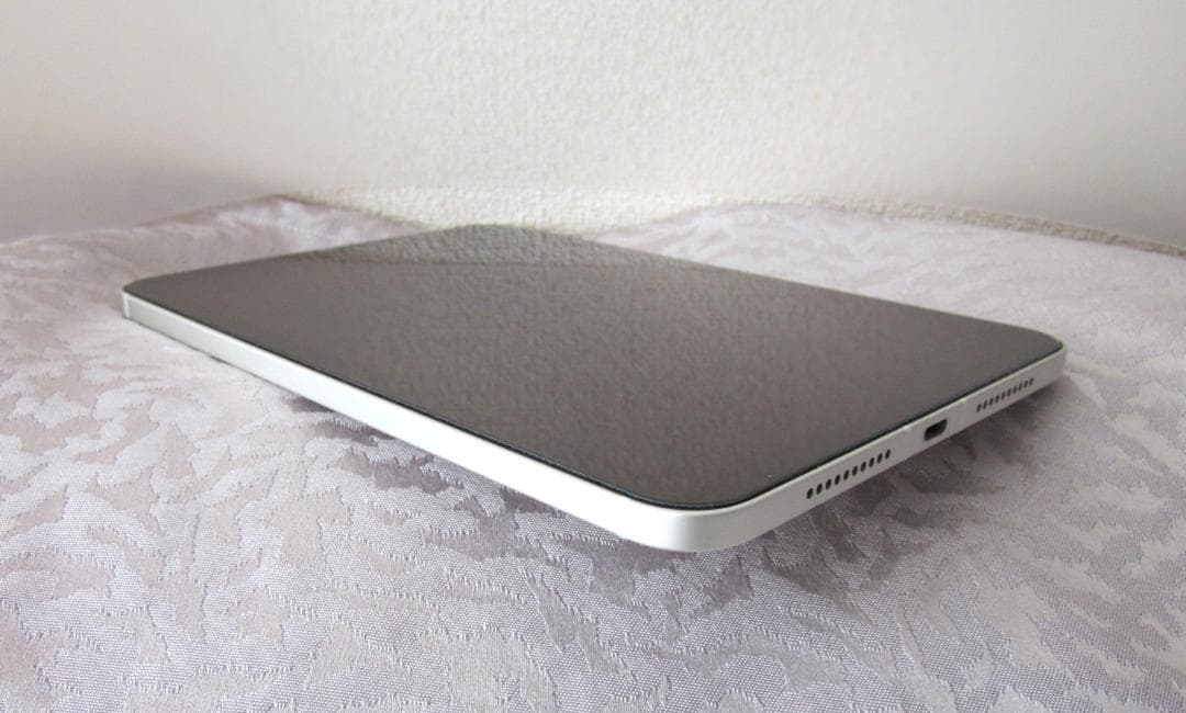 iPad mini 第6世代 64GB WiFi+Cellular スターライト