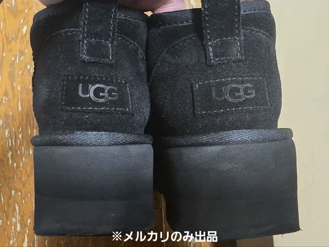 【みわ】UGG W クラシックウルトラミニプラットフォーム 厚底【黒】
