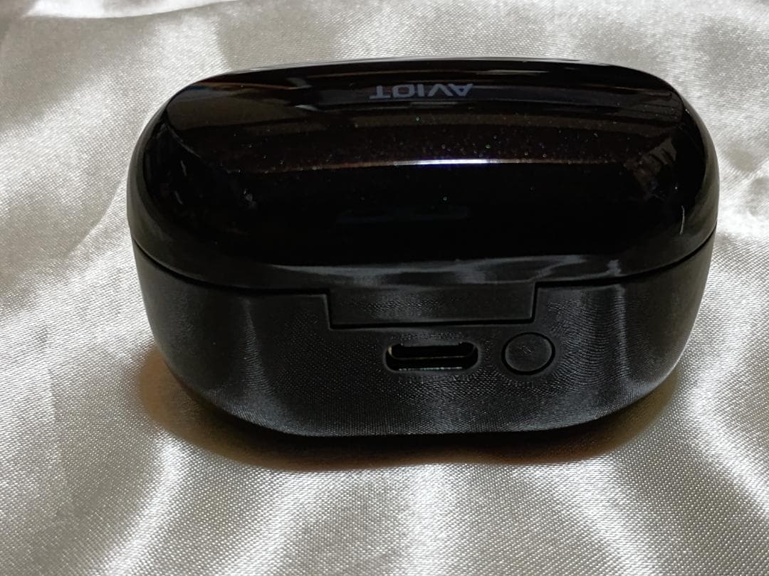 新品 ワイヤレスイヤホン AVIOT TE-V1R