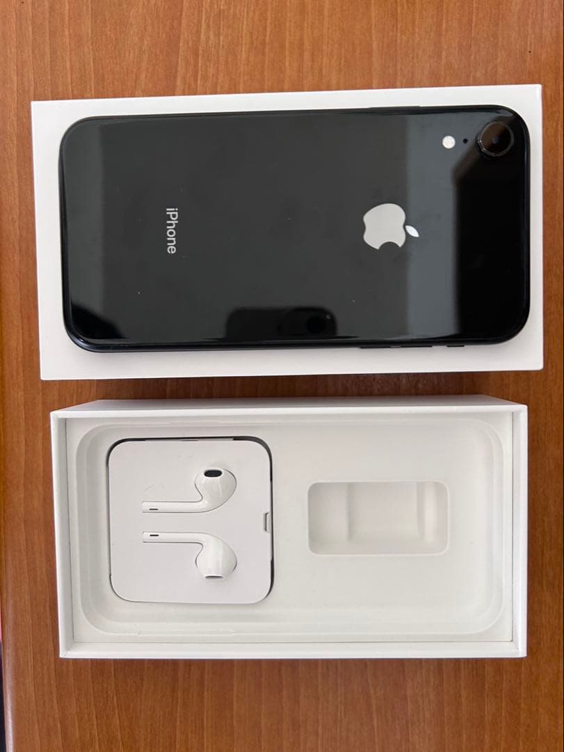 Apple iPhone XR 64GB ブラック SIMフリー 本体