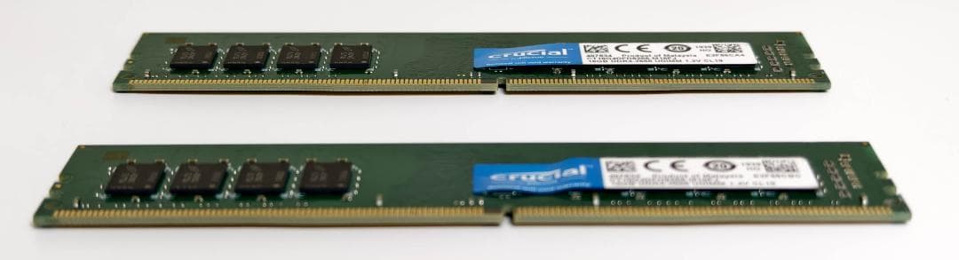crucial DDR4-2666 16GBメモリ 2枚