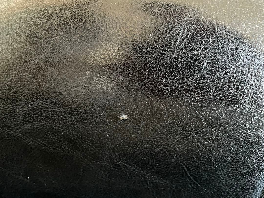 【カリモク風】ブラック 2人掛けソファ革(取りに来て頂ける方限定)