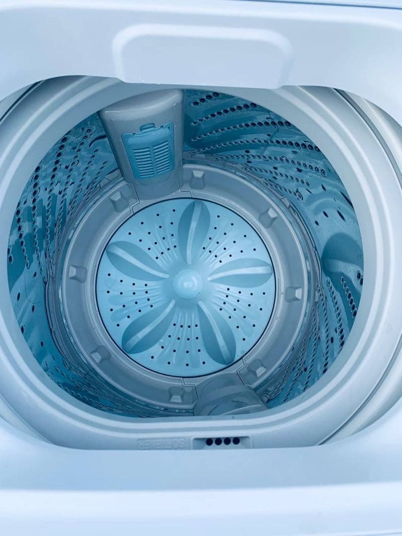 ♦Hisense 全自動電気洗濯機【2020年製】HW-T45D