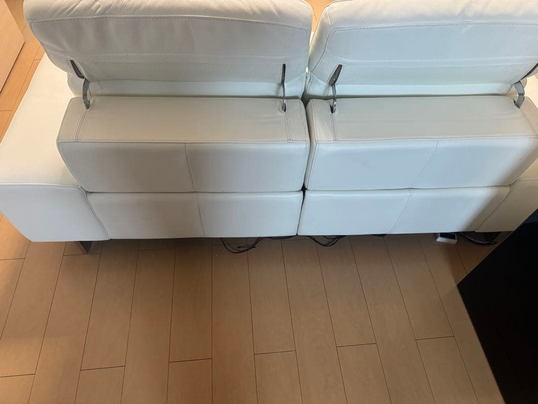 ホリ大塚家具　Domicil 高級電動リクライニングソファ　本革　ホワイト