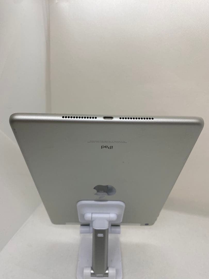 iPad 第6世代 32GB SIMフリー 89059