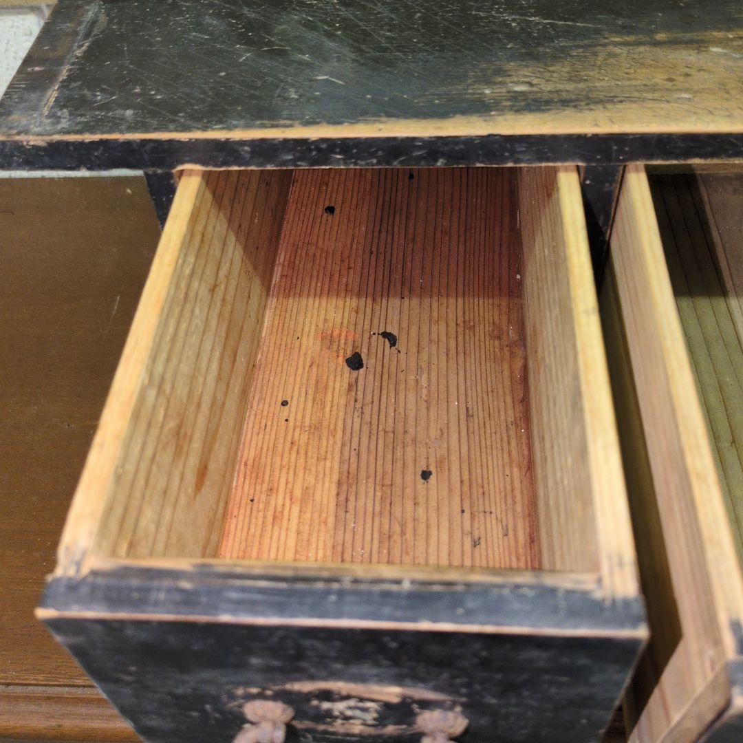 古い時代の文机 隠し箱付き