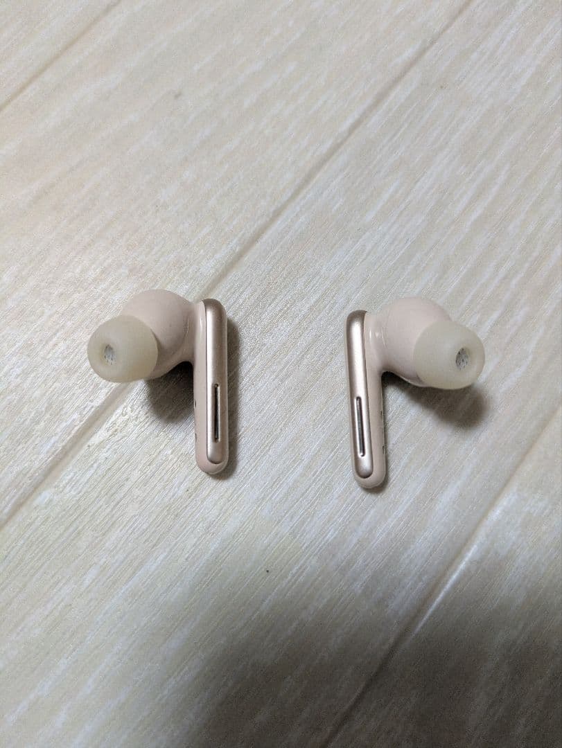 美品　Anker Soundcore Liberty 5 シャンパンゴールド