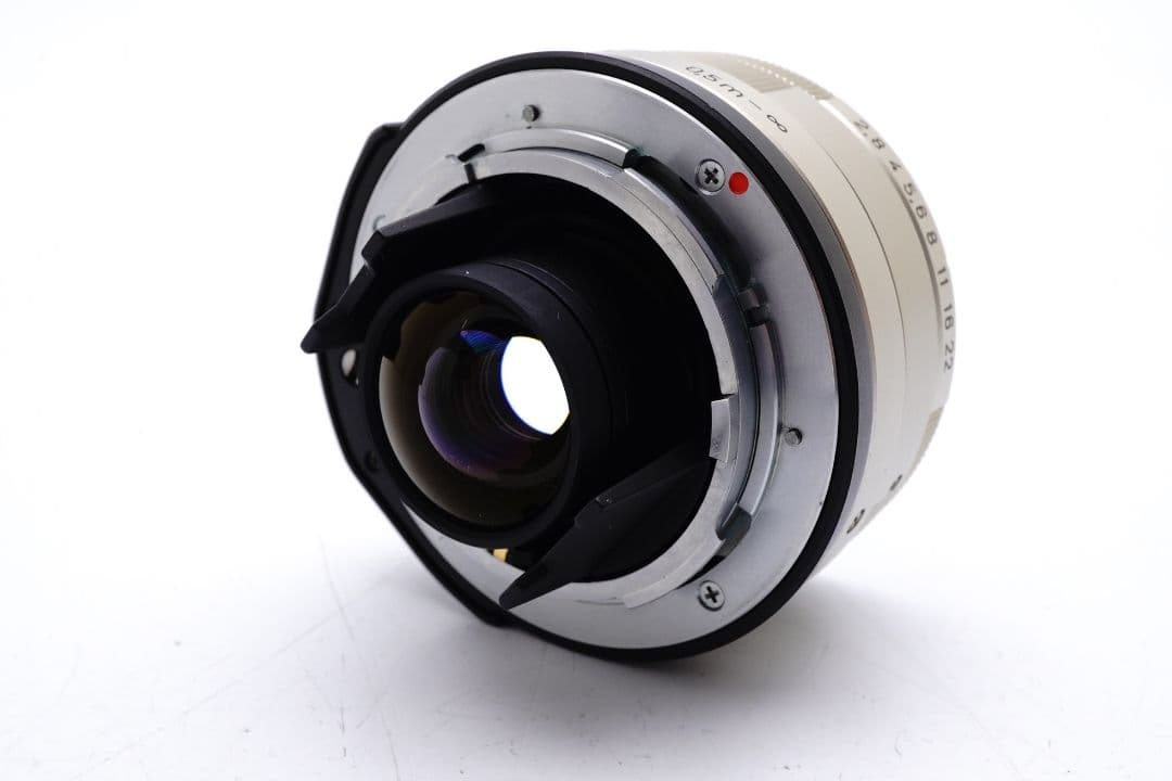 CONTAX　Carl Zeiss Biogon 28mm f2.8