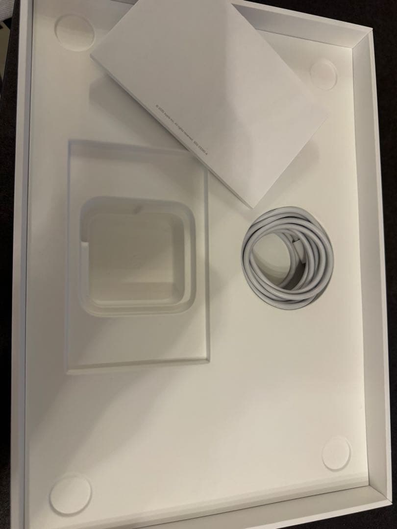 MacBook air13 256G / Beats ヘッドフォン　充電器