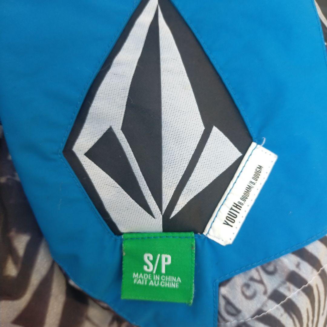 スノーボードウェア 子ども用 セット　volcom DC　 おまけ付き