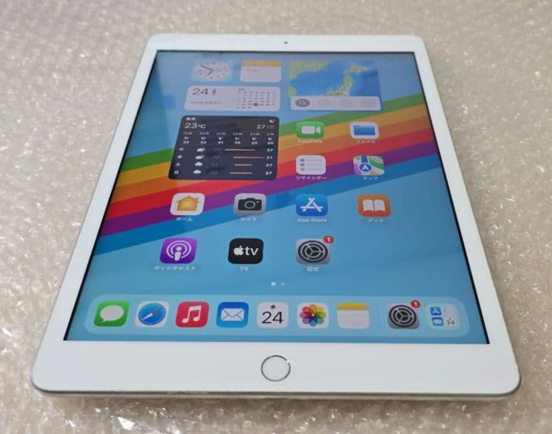 ゆ*う様 iPad 8◼️第8世代◼️Wi-Fi版◼️バッテリー良品◼️58