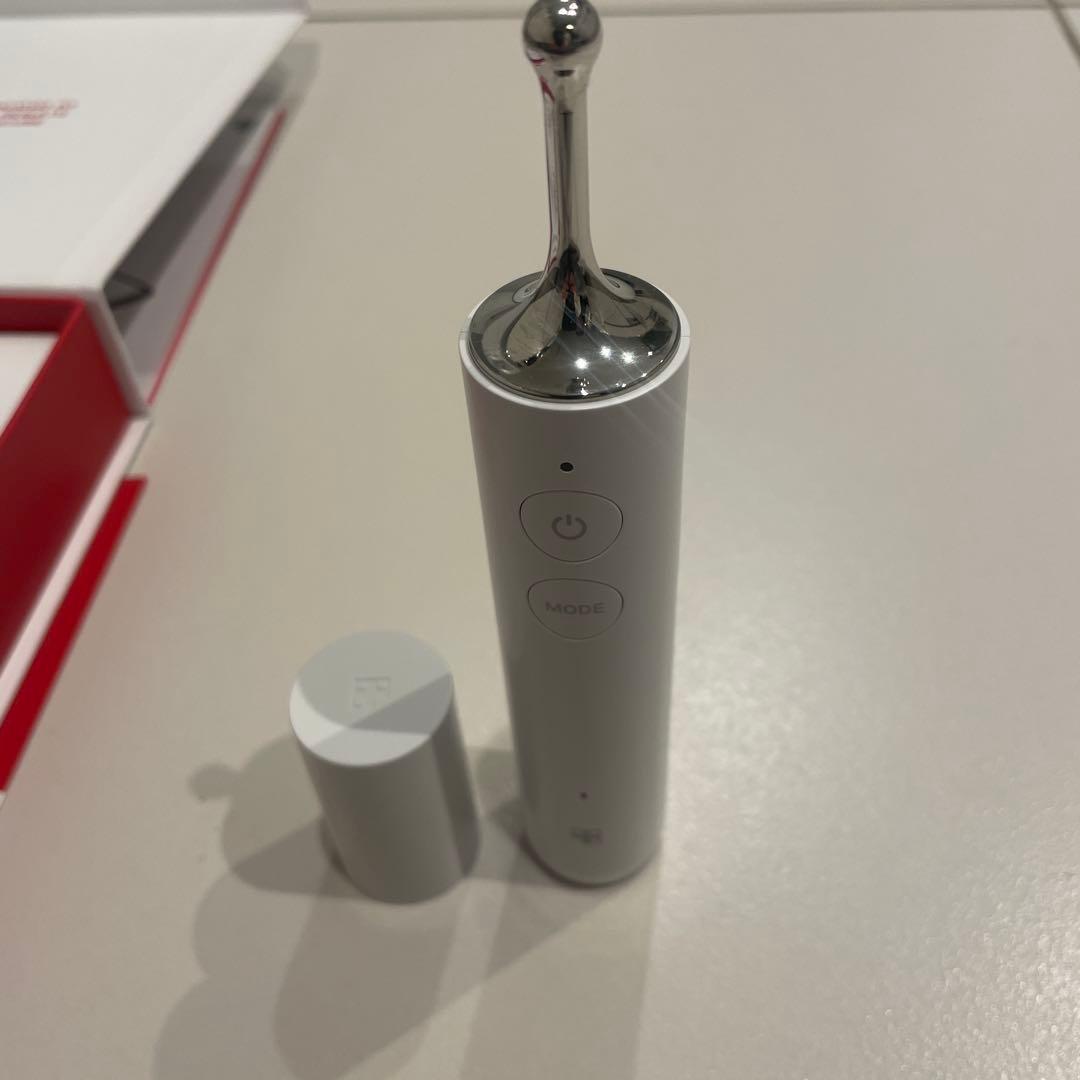 メディキューブ　AGE-Rアイショット