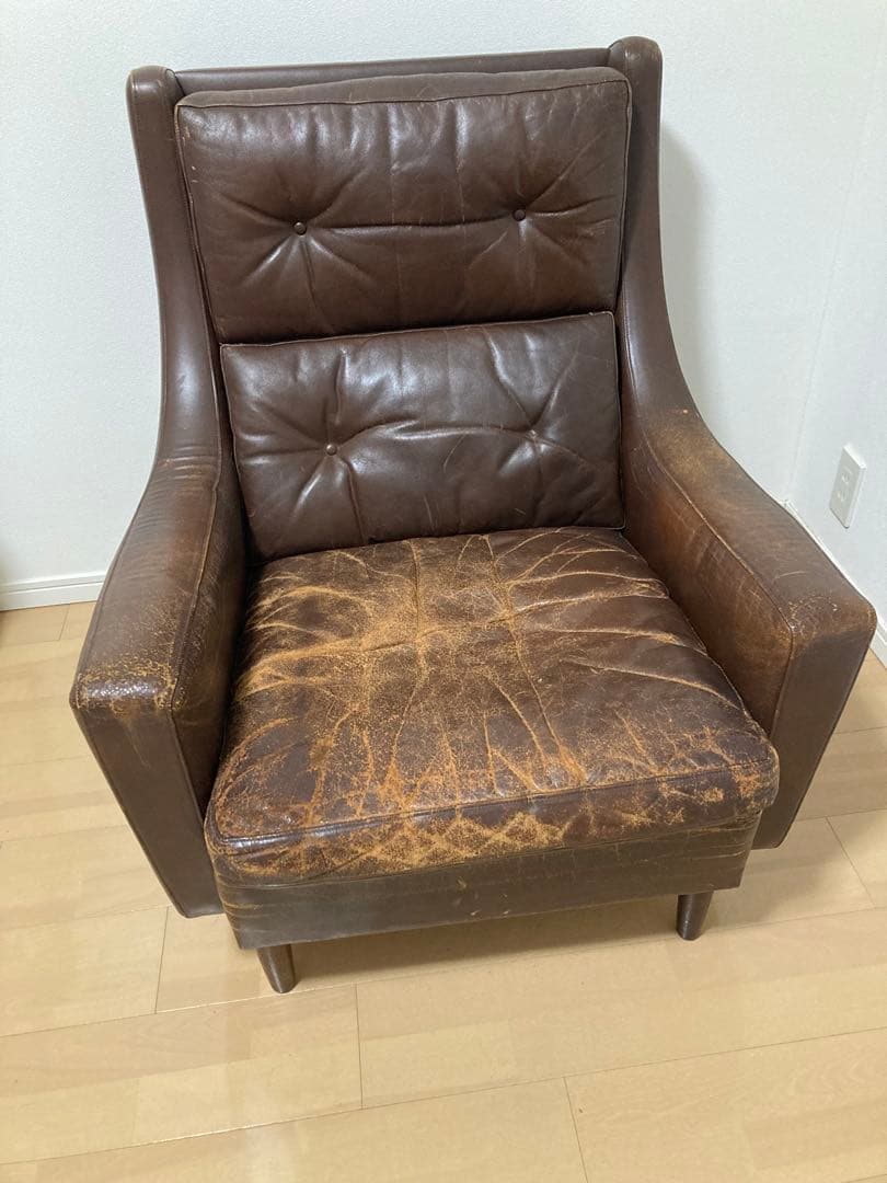 ヴィンテージレザーソファ