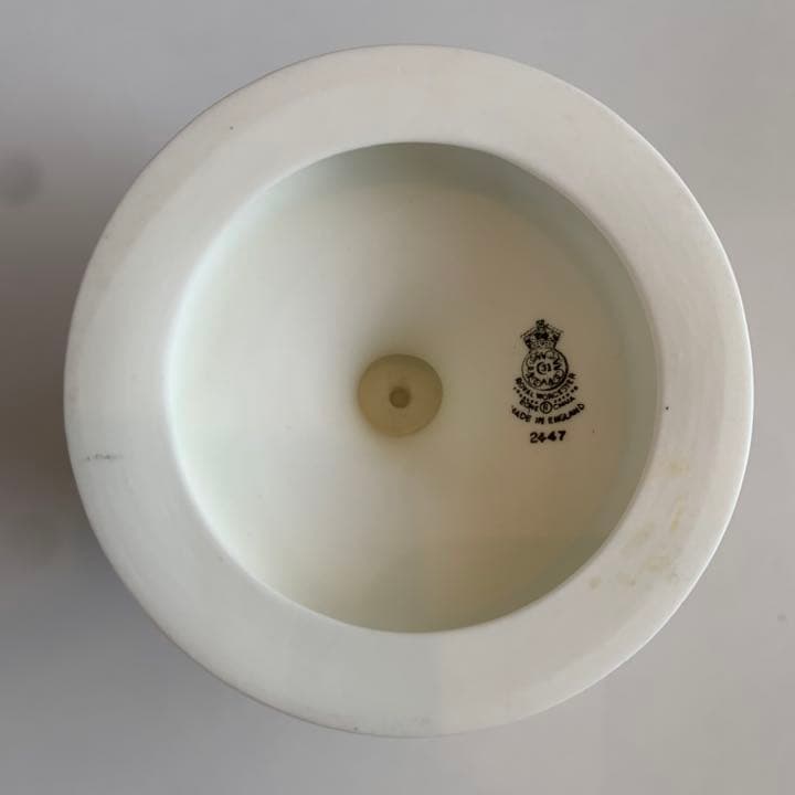  WORCETER ロイヤル ウースター 花瓶 花生 置物