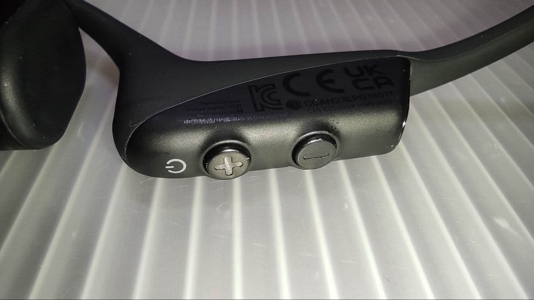 Shokz　ショックス　OpenComm2　骨伝導　ワイヤレス　イヤホン