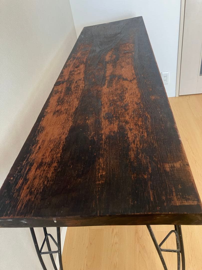 ダークブラウン木製テーブル（アイアン脚）