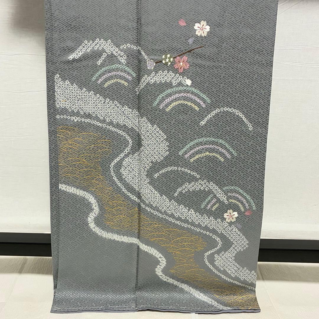 D182 訪問着　絞り　桜刺繍　流水　正絹　着物　袷　しつけ糸付き未使用極美品