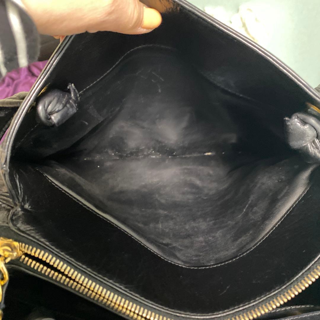 614 特別価格今日だけ　CHANEL シャネル　ブラック　ラムスキンデカココ