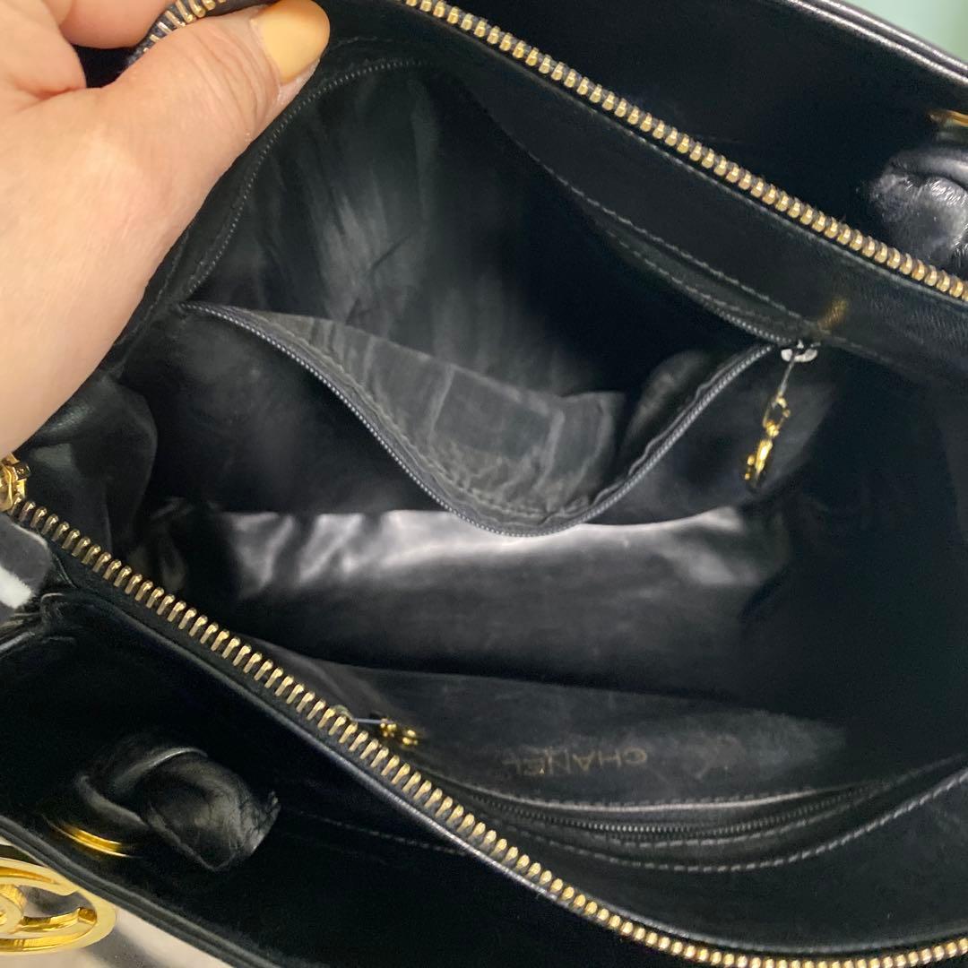 614 特別価格今日だけ　CHANEL シャネル　ブラック　ラムスキンデカココ