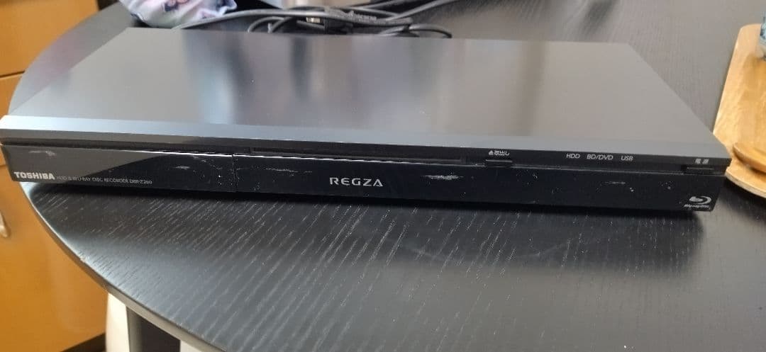 東芝 REGZA ブルーレイレコーダーDBR-Z260