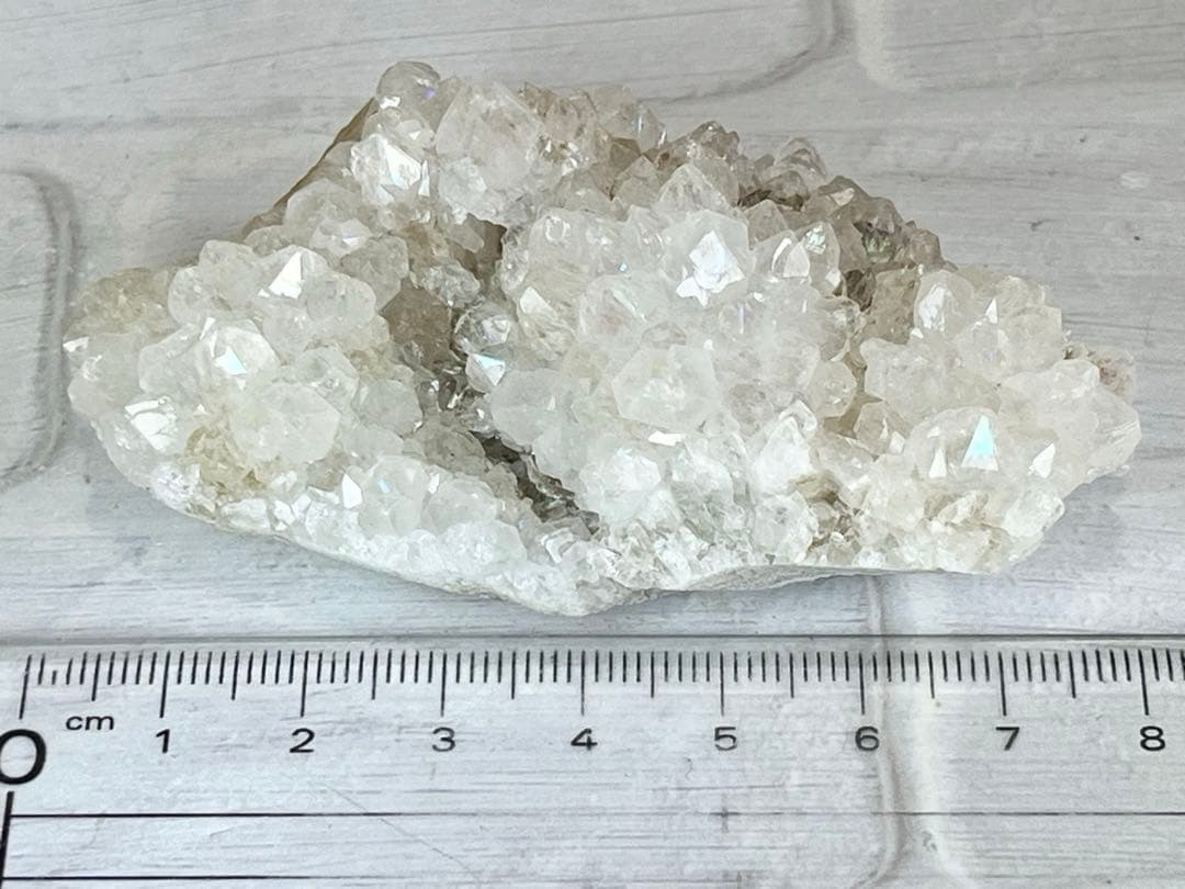 インド産　アナンダライト　水晶　クリスタル　レインボークォーツ　原石　クラスター