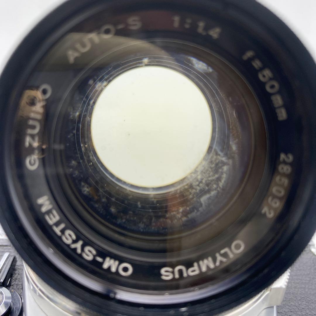 オリンパス　OM 1 50 m m レンズ付き