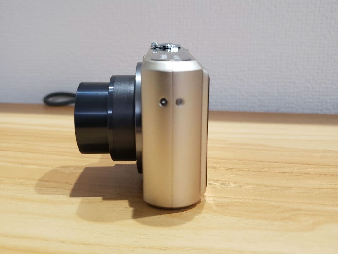 Panasonic コンパクトデジタルカメラ LUMIX DMC-FX100