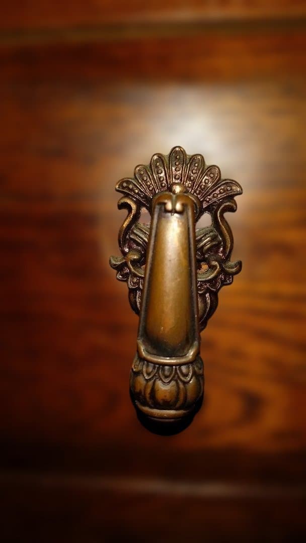 カントリーハウス 木製ガラス扉キャビネット 4段棚付き 三越ブルージュ