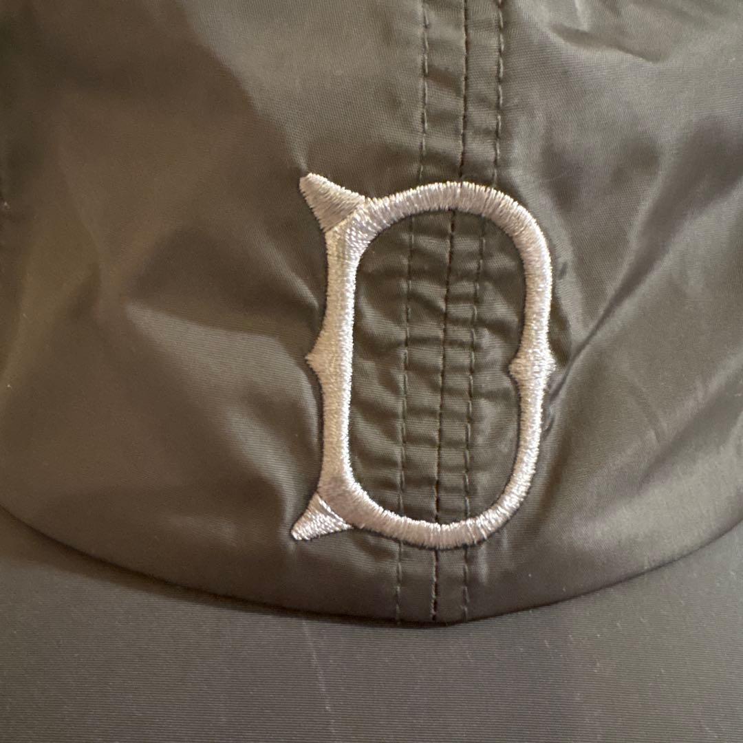 hwdog 東京店舗限定　ダークグレー ロゴ刺繍キャップ