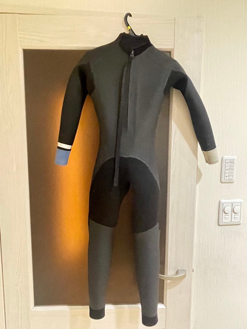 FELLOW セミドライ ウェットスーツ キッズ 5mm/3mm 140サイズ