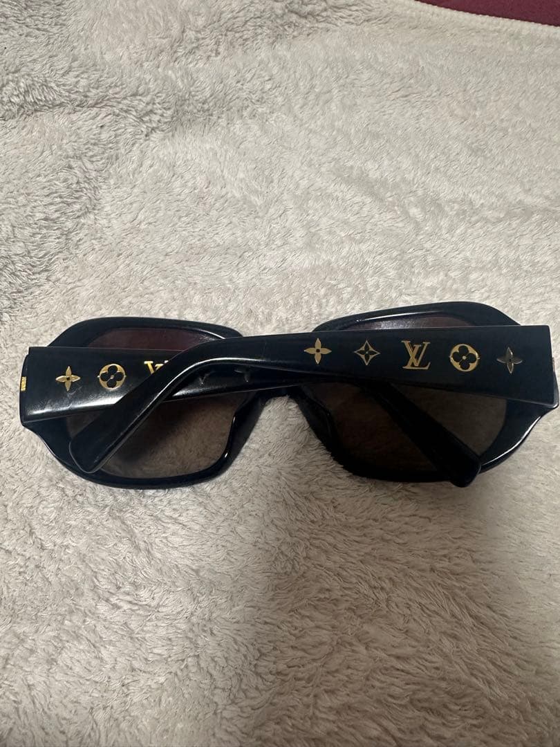 MIUMIU Louis Vuitton 2点セットサングラス