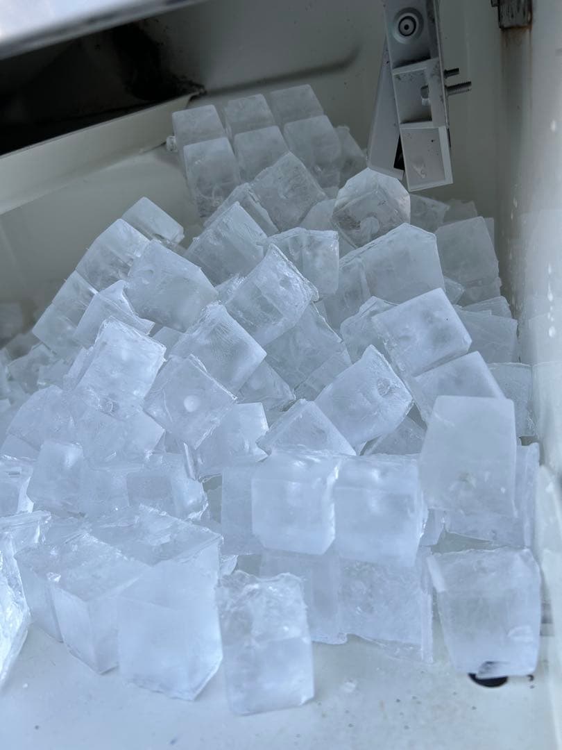 パナソニックキューブアイスメーカー業務用製氷機SIM-S4500-2014年製