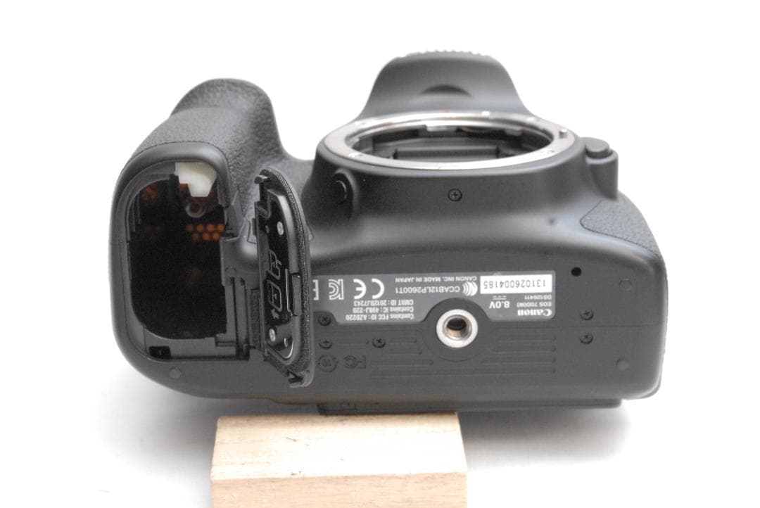 Canon EOS 70D/EF-S 18-55mm STM (良品）