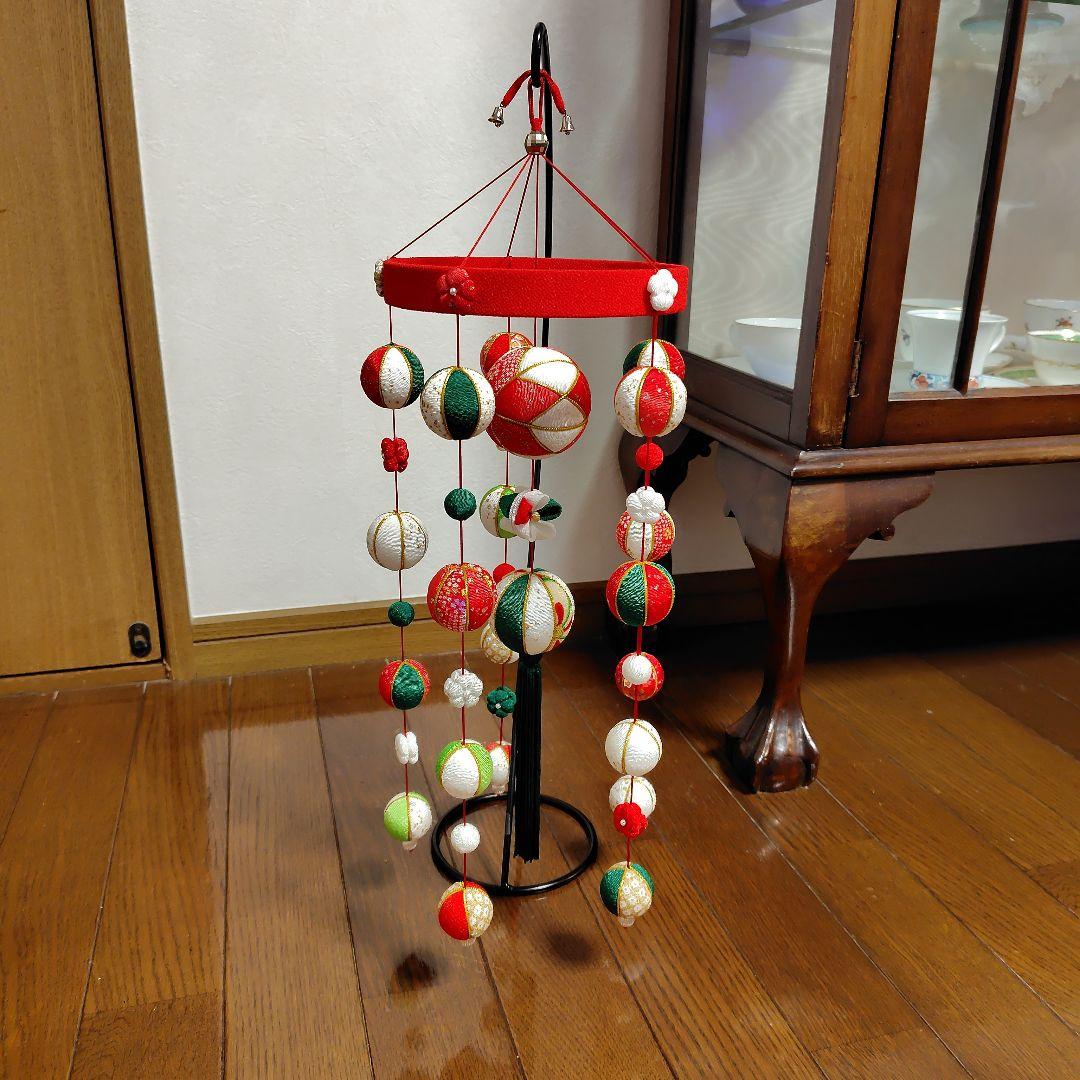 ちりめん細工　クリスマスの下げ飾りと 夏の下げ飾り　　おーさかーな