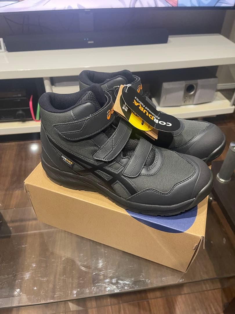 限定色　26.5センチ　新品　asics WINJOB CP216 TOUGH