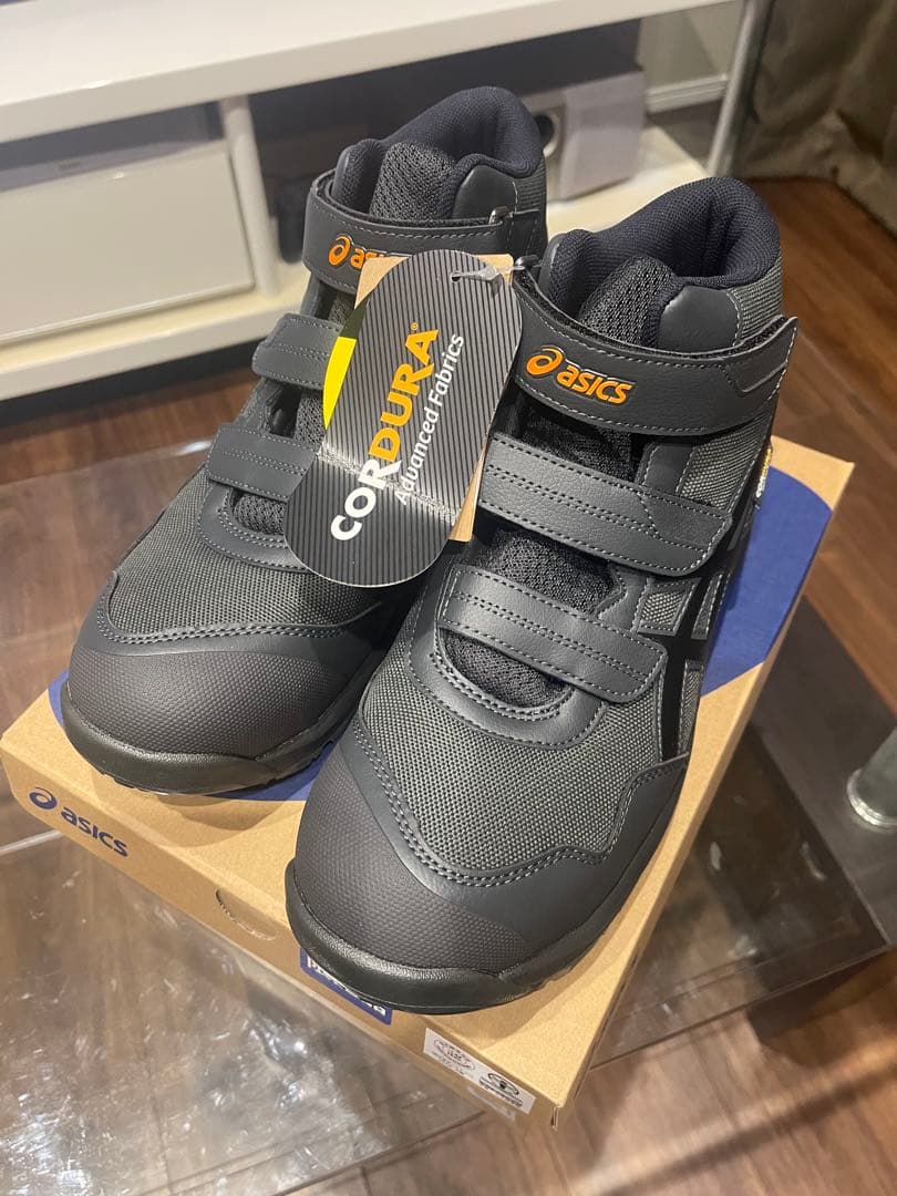 限定色　26.5センチ　新品　asics WINJOB CP216 TOUGH